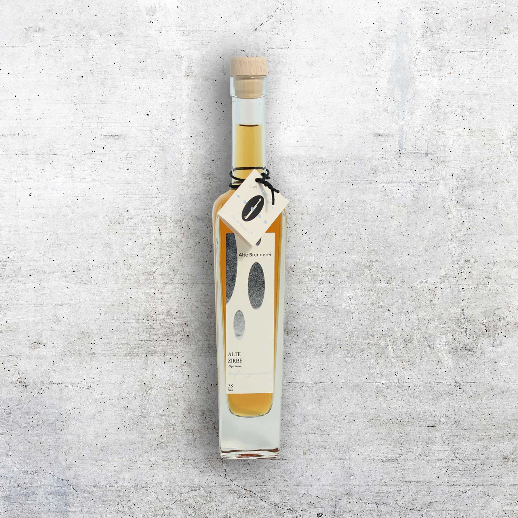 Alte Zirbe Spirituose