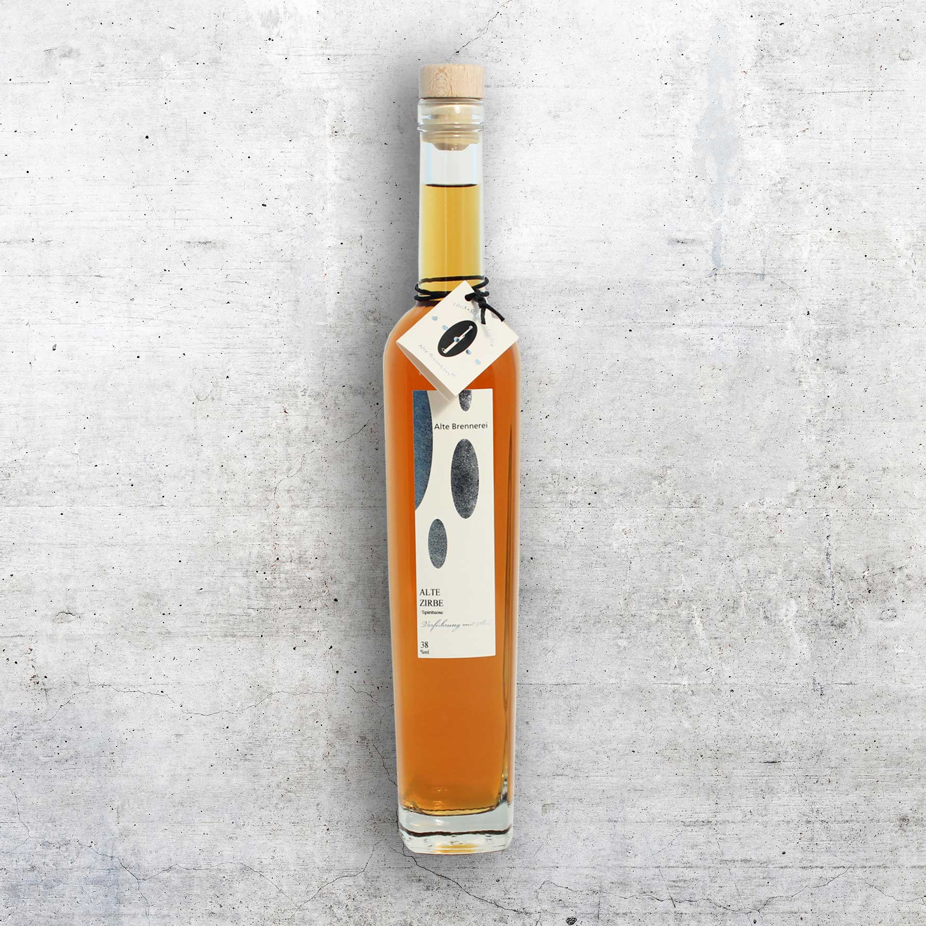 Alte Zirbe Spirituose